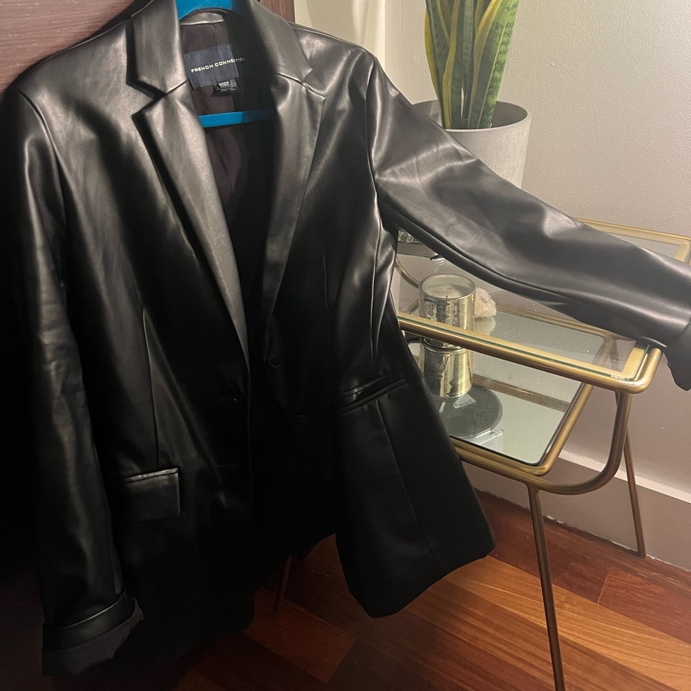 French Connection Crolenda Faux Leather Black Oversized Blazer like new